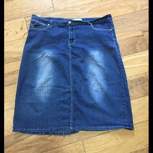 Jean skirt